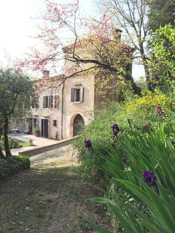 Relais Castei Del Garda Bed & Breakfast *
