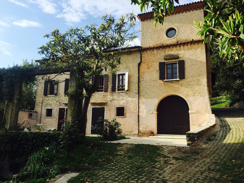 Relais Castei Del Garda Bed & Breakfast